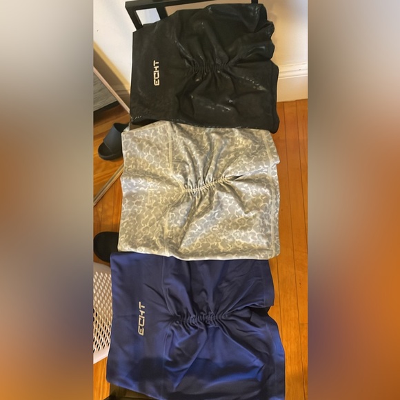 ECHT Scrunch Athletic Shorts - Picture 2 of 2